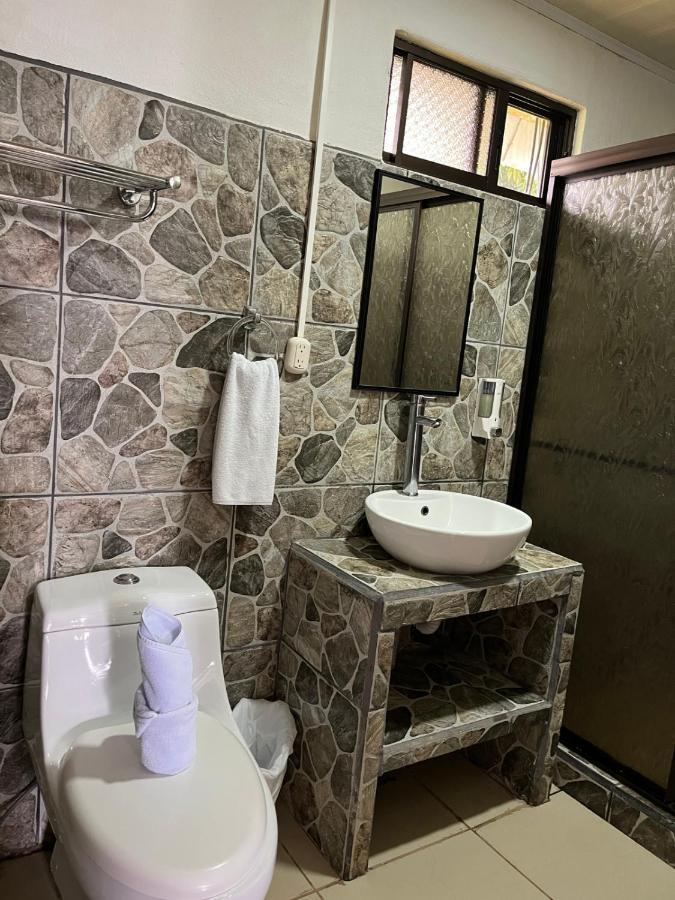 La Pina, Rio Celeste Aparthotel Εξωτερικό φωτογραφία